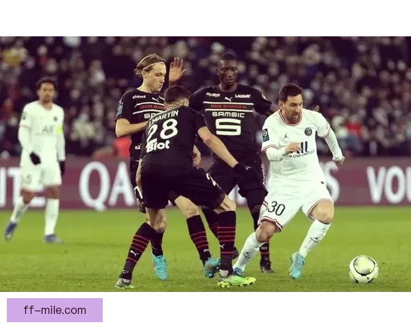 卡马拉法甲主场惊天远射洞穿巴黎圣日耳曼球门引爆场沸腾激情之夜 卡马拉法甲主场惊天远射洞穿巴黎圣日耳曼球门引爆场沸腾激情之夜