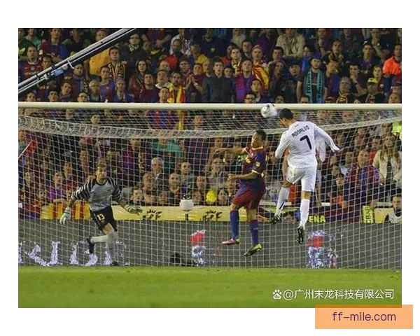 皇马客场战胜那不勒斯 展现强大欧冠夺冠雄心