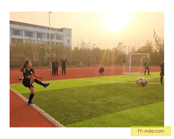 美职联女足宣布永久废除大学选秀制度推动联赛公平发展